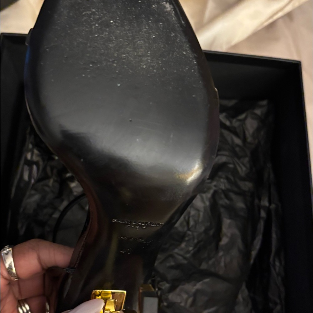Yves Saint Laurent Black Box with White Label Stickers - Picture 7 of 13